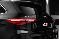 Mercedes-Benz GLC 220 din 2023 cu 5.500 km - oferta MER114385 - foto 6