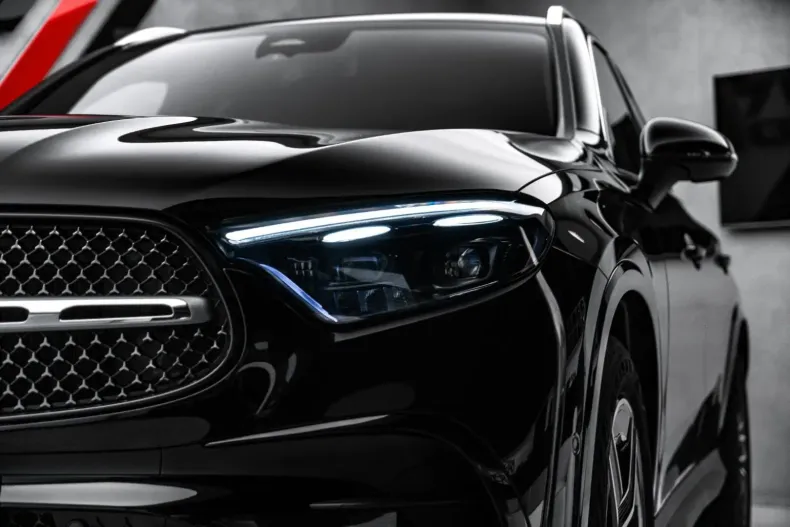 Mercedes-Benz GLC 220 din 2023 cu 5.500 km - oferta MER114385 - foto 7