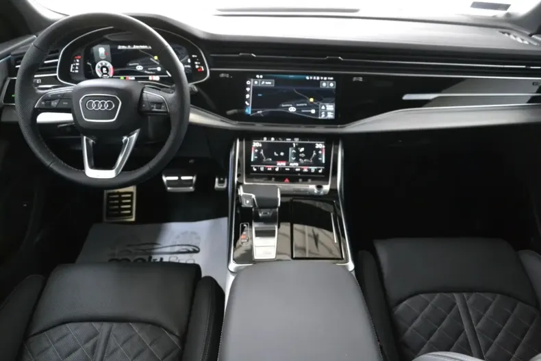 Audi Q8 din 2025 cu 1.500 km - oferta AUD114389 - foto 13