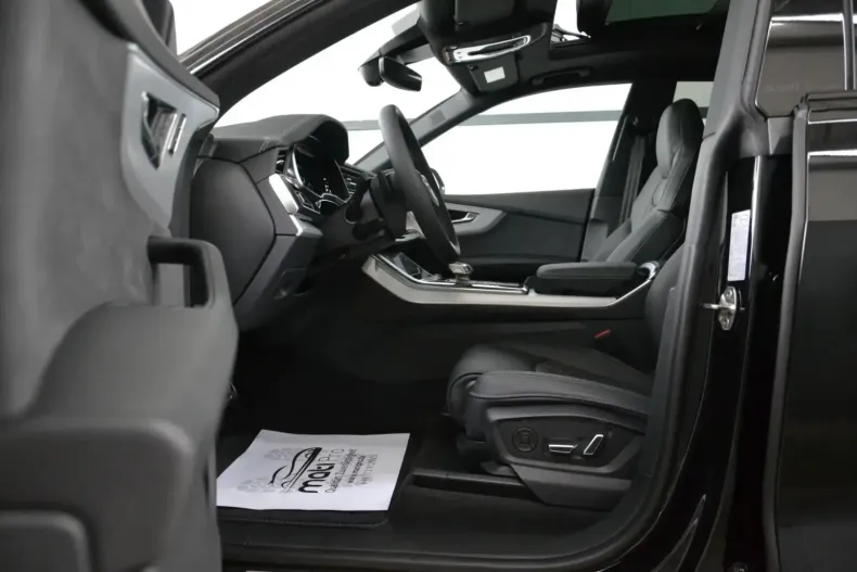 Audi Q8 din 2025 cu 1.500 km - oferta AUD114389 - foto 22