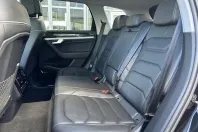 Volkswagen Touareg din 2021 cu 74.786 km - oferta VOL114397 - foto 8