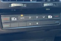 Volkswagen Touareg din 2021 cu 74.786 km - oferta VOL114397 - foto 12