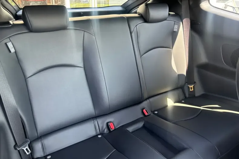 Toyota Yaris din 2024 cu 6.500 km - oferta TOY114398 - foto 7