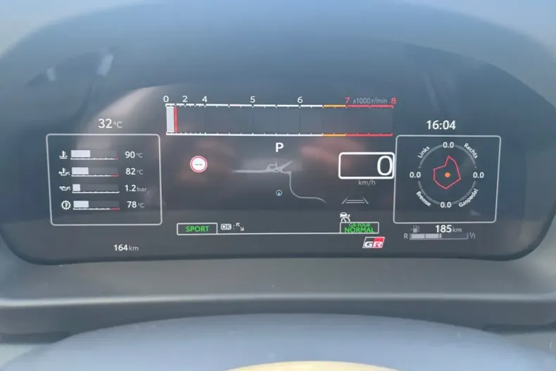 Toyota Yaris din 2024 cu 6.500 km - oferta TOY114398 - foto 11