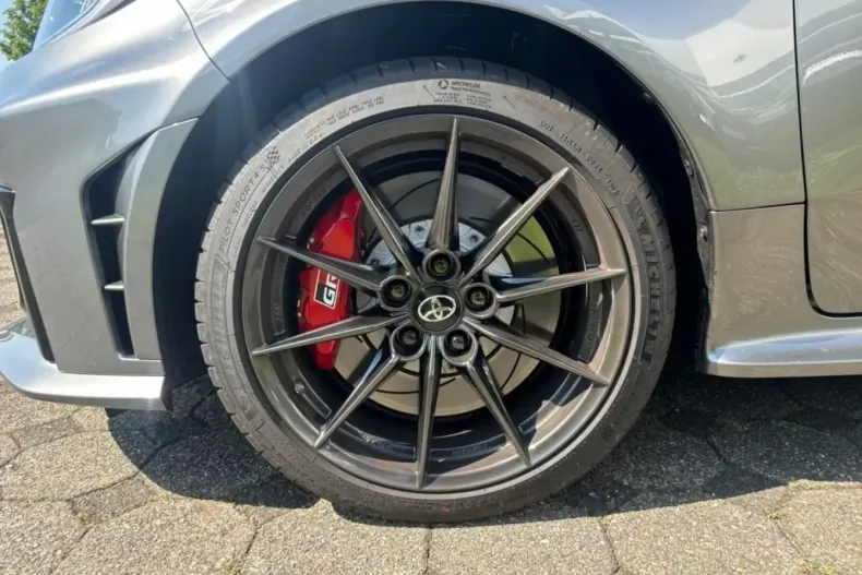 Toyota Yaris din 2024 cu 6.500 km - oferta TOY114398 - foto 15