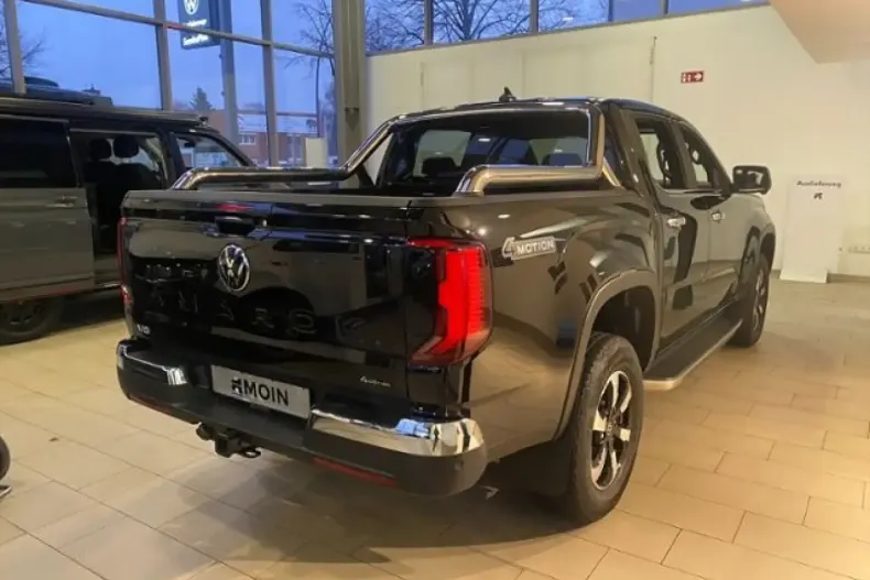 Volkswagen Amarok din 2024 cu 5.430 km - oferta VOL114402 - foto 3