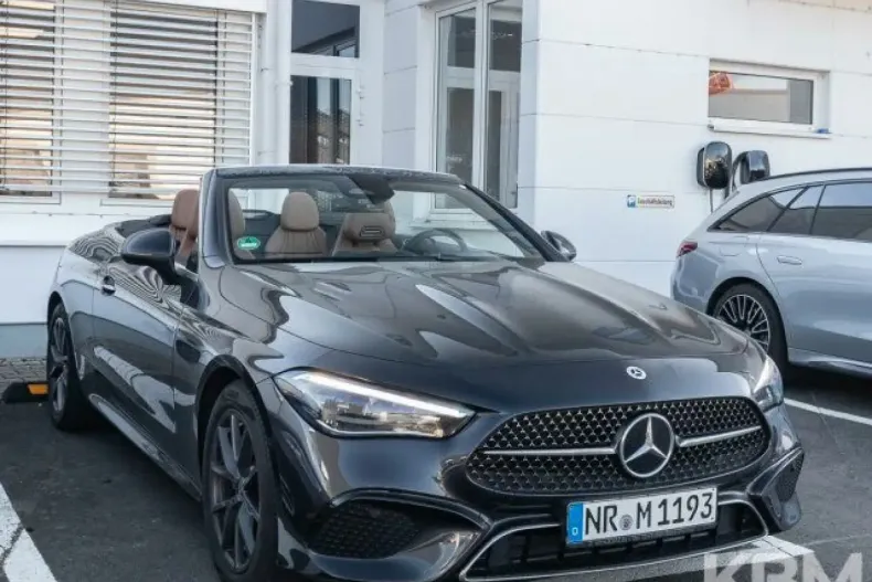 Mercedes-Benz CLE 180 din 2024 cu 4.000 km - oferta MER114403 - foto 5