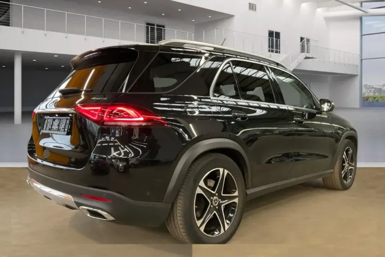 Mercedes-Benz GLE 350 din 2021 cu 68.794 km - oferta MER114406 - foto 4