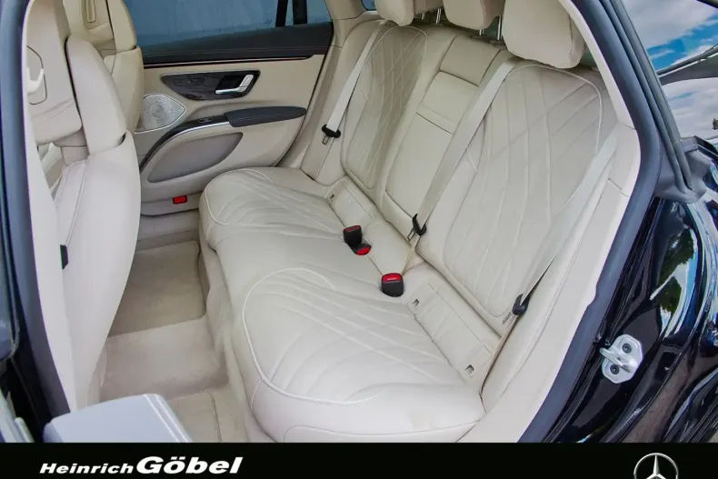 Mercedes-Benz EQS din 2022 cu 25.000 km - oferta MER114421 - foto 11