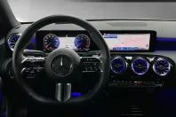 Mercedes-Benz A 250 din 2023 cu 4.080 km - oferta MER114423 - foto 8