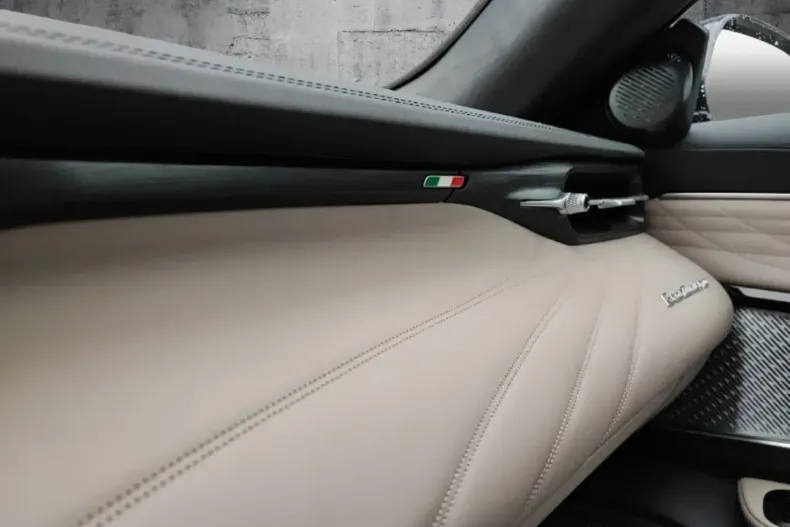 Maserati Granturismo din 2023 cu 4.450 km - oferta MAS114424 - foto 11