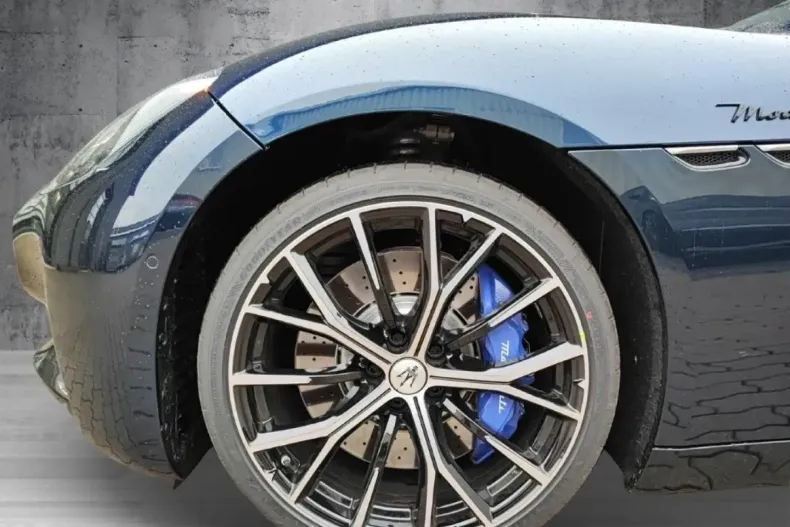 Maserati Granturismo din 2023 cu 14.743 km - oferta MAS114425 - foto 9