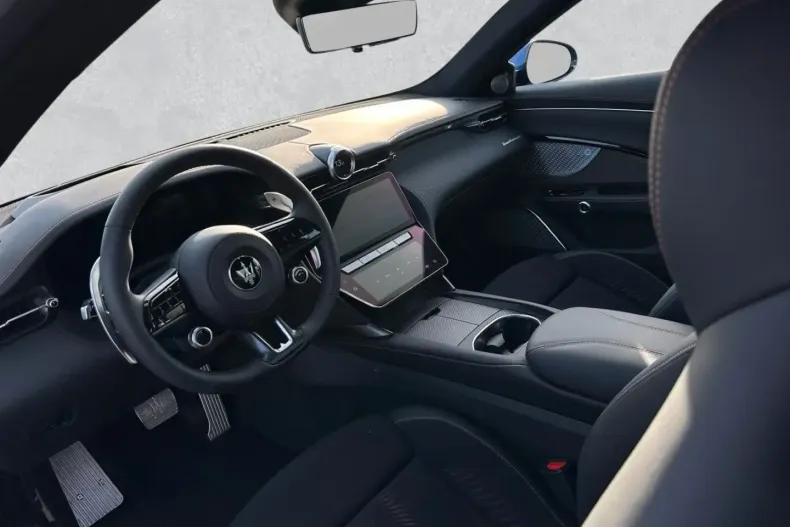 Maserati Granturismo din 2024 cu 9.000 km - oferta MAS114426 - foto 9