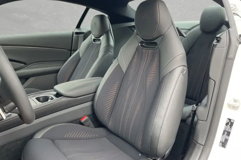 Maserati Granturismo din 2024 cu 11.000 km - oferta MAS114427 - foto 7