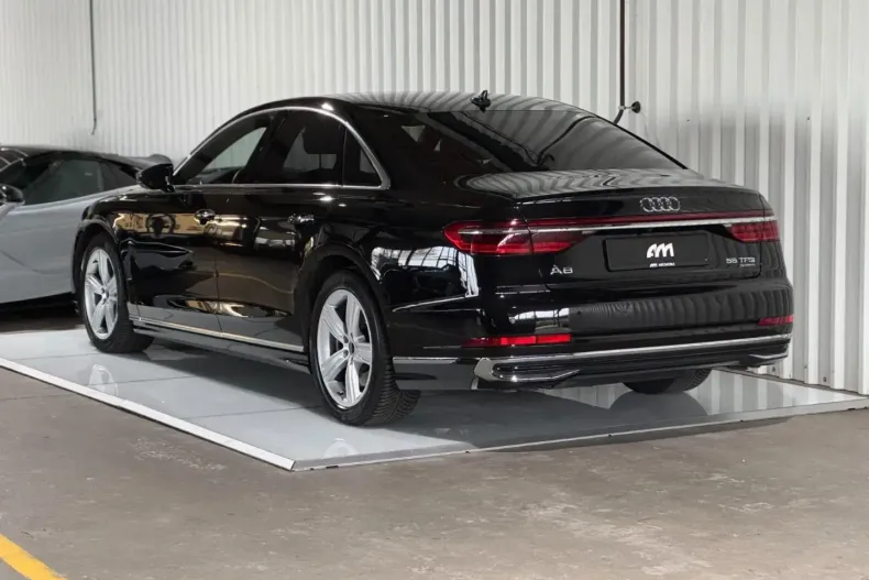 Audi A8 din 2022 cu 41.500 km - oferta AUD114430 - foto 2