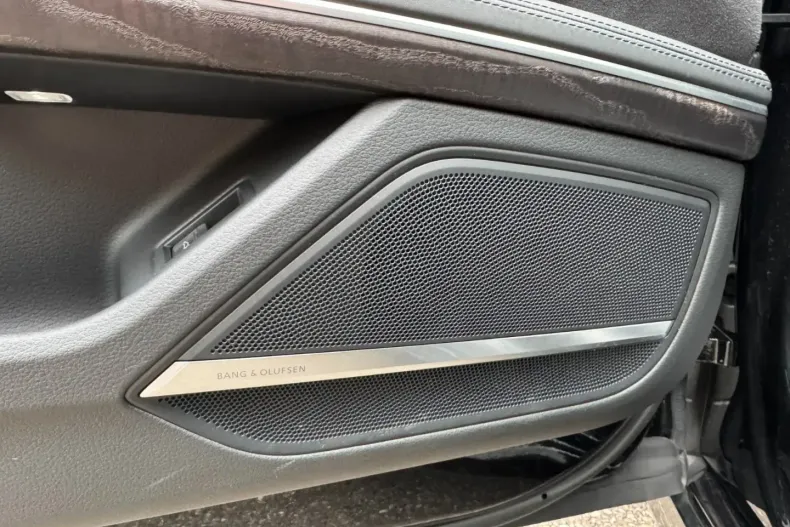 Audi A8 din 2022 cu 41.500 km - oferta AUD114430 - foto 13