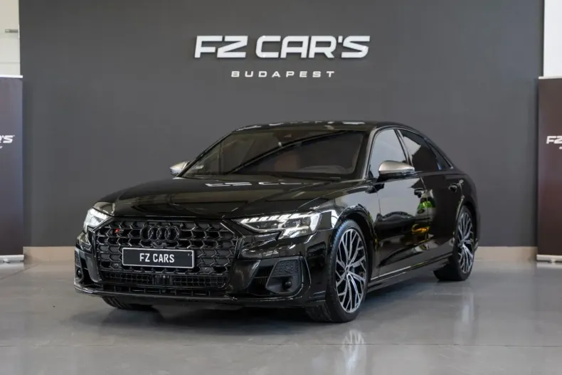 Audi S8 din 2022 cu 51.326 km - oferta AUD114431 - foto 1