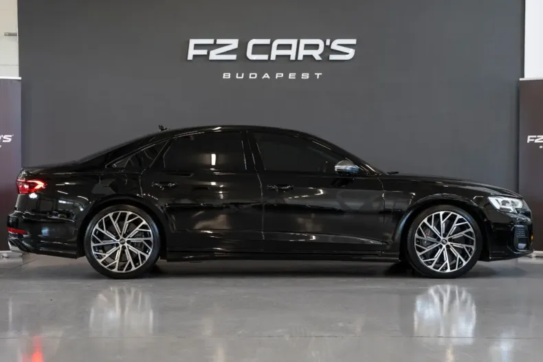 Audi S8 din 2022 cu 51.326 km - oferta AUD114431 - foto 3