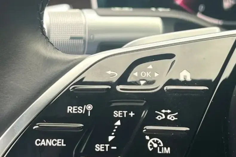 Mercedes-Benz S 580 din 2023 cu 16.390 km - oferta MER114432 - foto 27