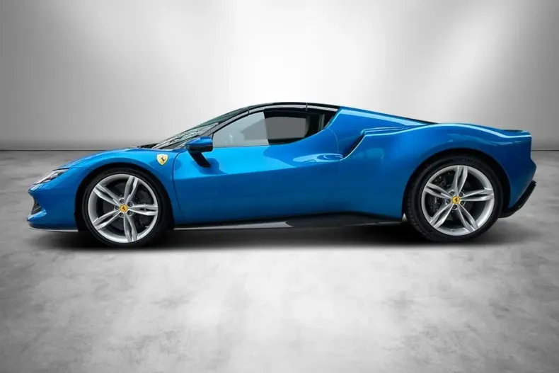 Ferrari 296 GTS din 2023 cu 4.900 km - oferta FER114442 - foto 9