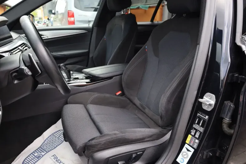 BMW 530 din 2020 cu 82.078 km - oferta BMW114447 - foto 13