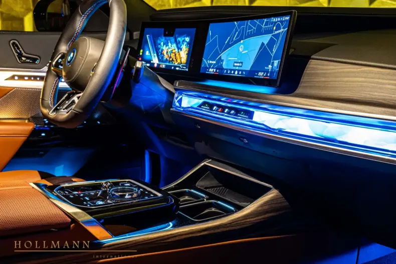 BMW M760 din 2024 cu 4.100 km - oferta BMW114474 - foto 14