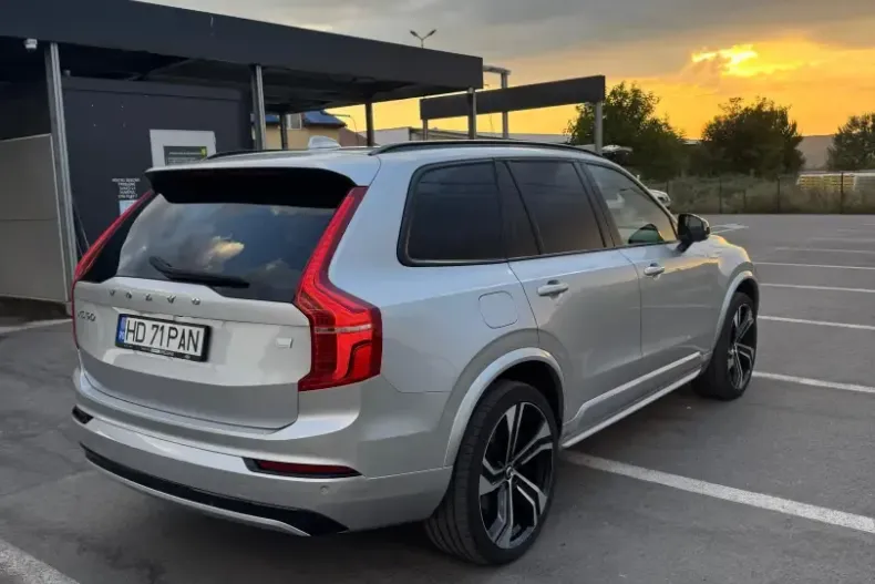 Volvo XC90 din 2022 cu 102.000 km - oferta VOL114475 - foto 3
