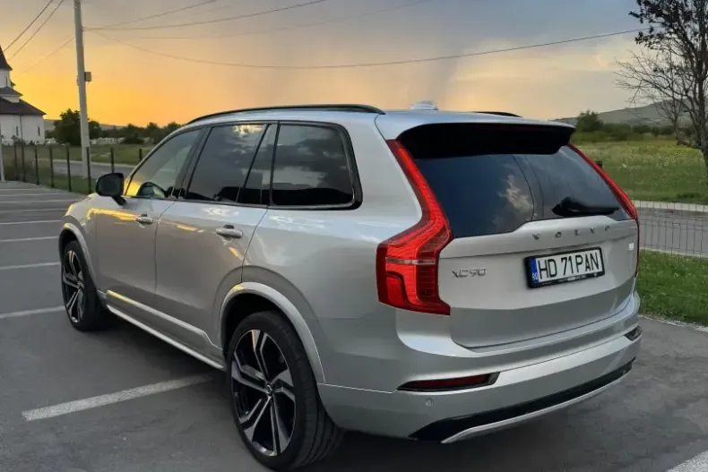 Volvo XC90 din 2022 cu 102.000 km - oferta VOL114475 - foto 4