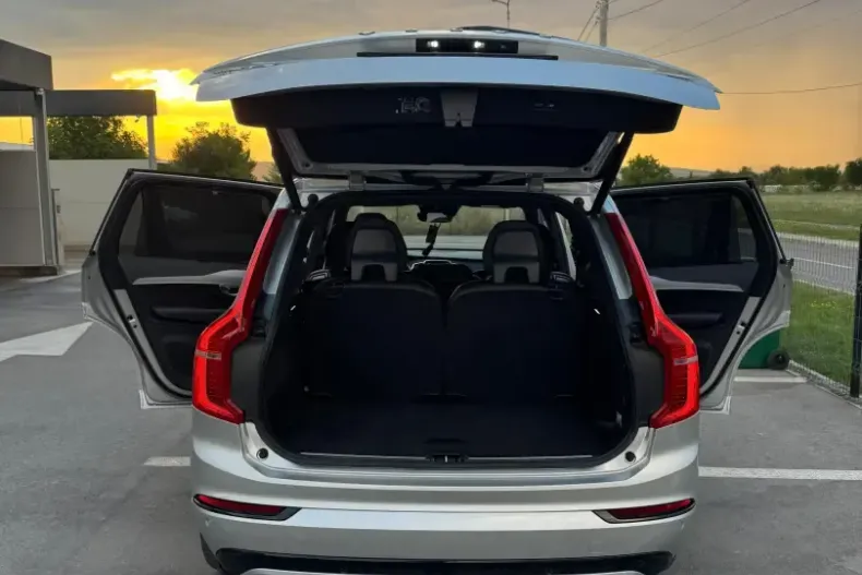 Volvo XC90 din 2022 cu 102.000 km - oferta VOL114475 - foto 8
