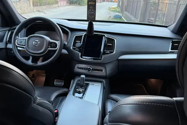 Volvo XC90 din 2022 cu 102.000 km - oferta VOL114475 - foto 12
