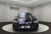 Audi SQ8 din 2024 cu 4.739 km - oferta AUD114501 - foto 9