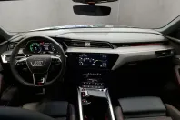 Audi SQ8 din 2024 cu 4.739 km - oferta AUD114501 - foto 16