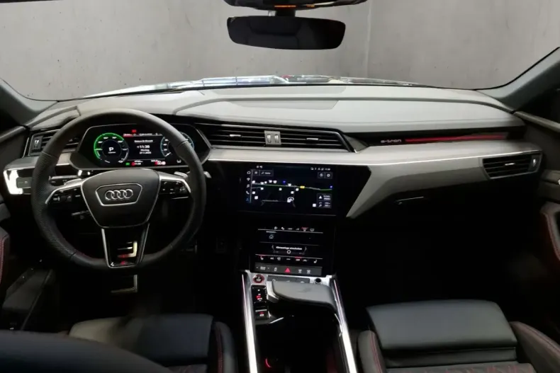 Audi SQ8 din 2024 cu 4.739 km - oferta AUD114501 - foto 16