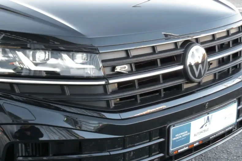 Volkswagen Touareg din 2023 cu 15.900 km - oferta VOL114503 - foto 6