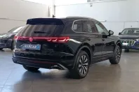 Volkswagen Touareg din 2023 cu 19.000 km - oferta VOL114504 - foto 4
