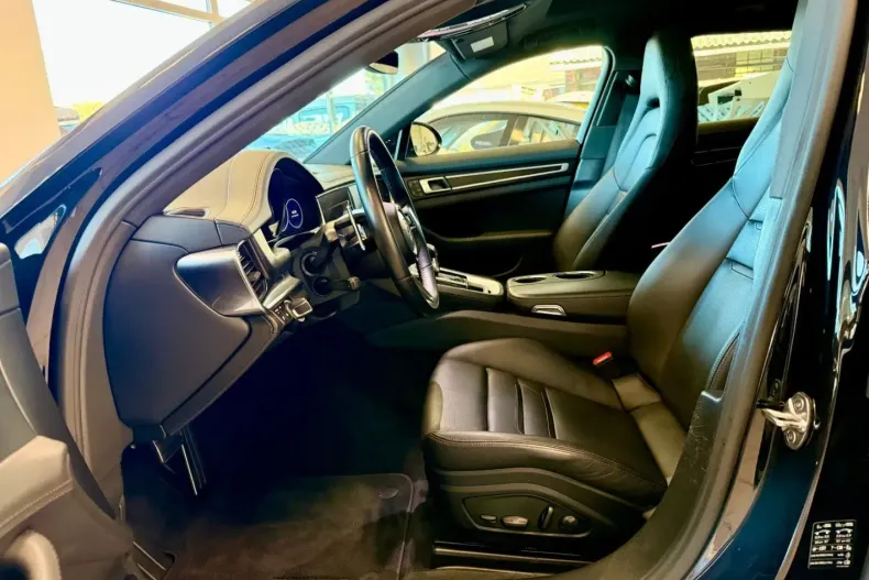 Porsche Panamera din 2023 cu 12.459 km - oferta POR114507 - foto 8