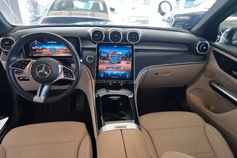 Mercedes-Benz GLC 300 din 2024 cu 27.000 km - oferta MER114511 - foto 8