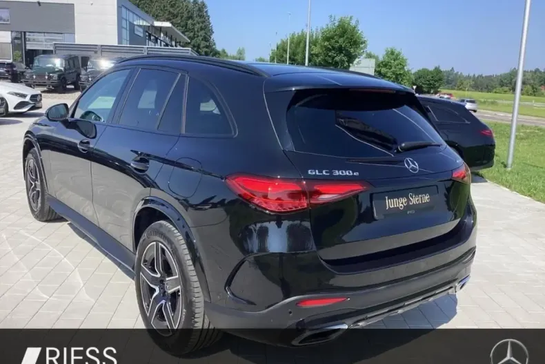 Mercedes-Benz GLC 300 din 2024 cu 19.523 km - oferta MER114512 - foto 4