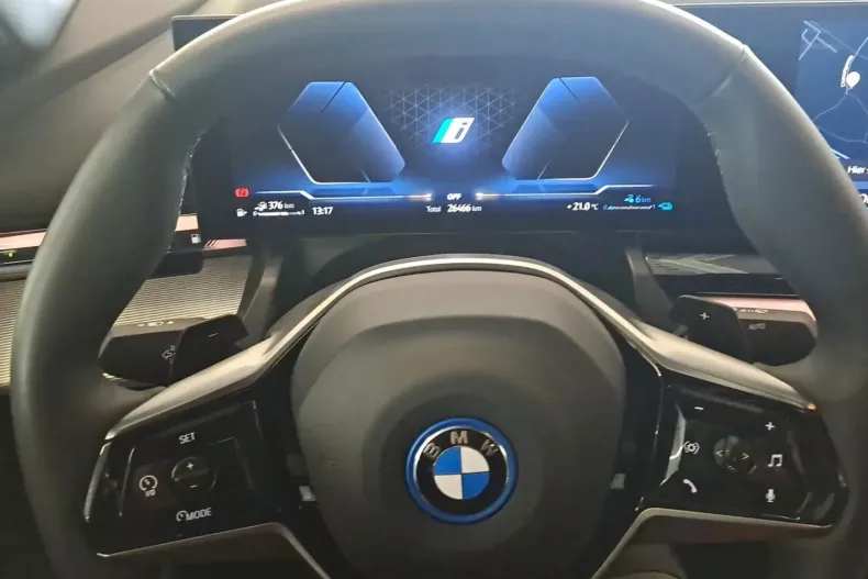 BMW 550 din 2024 cu 26.463 km - oferta BMW114543 - foto 15