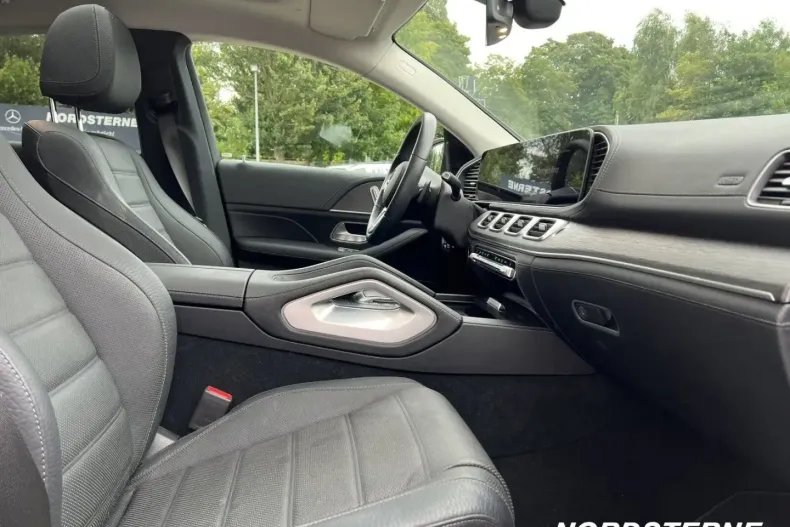 Mercedes-Benz GLE 350 din 2024 cu 14.300 km - oferta MER114557 - foto 10