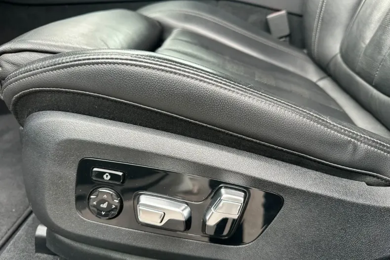 BMW X6 M50 din 2020 cu 24.850 km - oferta BMW114560 - foto 20