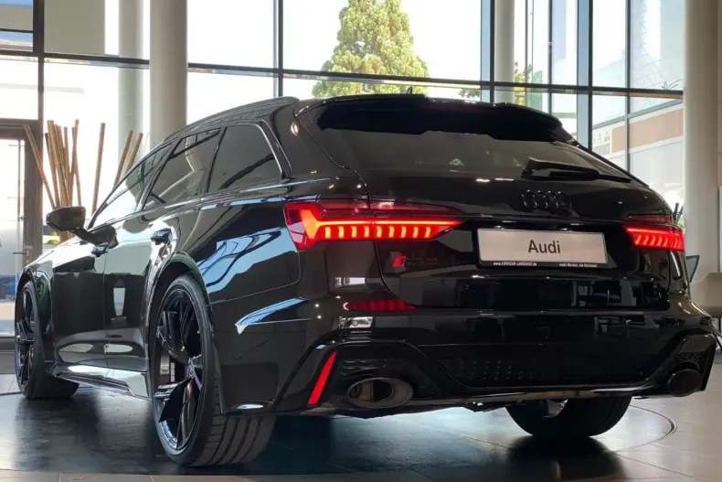 Audi RS6 din 2024 cu 17.653 km - oferta AUD114567 - foto 3