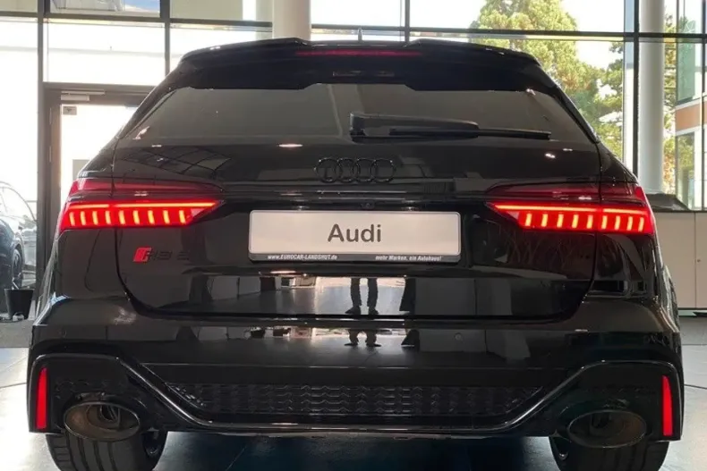 Audi RS6 din 2024 cu 17.653 km - oferta AUD114567 - foto 26