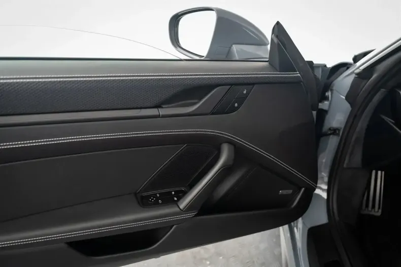 Porsche 992 din 2024 cu 11.534 km - oferta POR114569 - foto 12