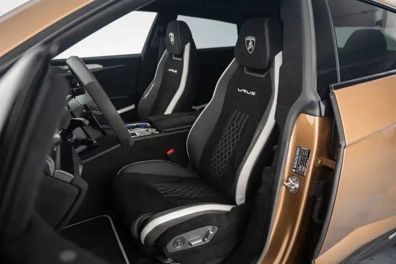 Lamborghini Urus din 2023 cu 6.790 km - oferta LAM114571 - foto 11