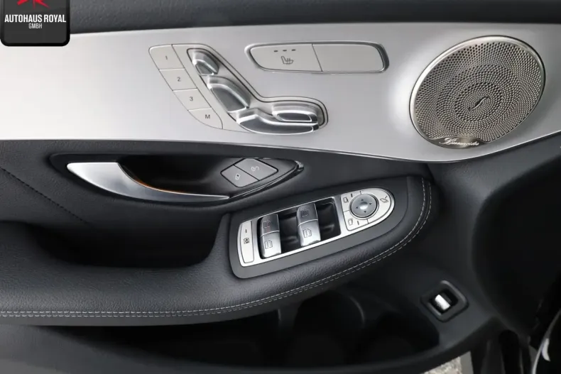 Mercedes-Benz GLC 220 din 2021 cu 86.627 km - oferta MER114588 - foto 13