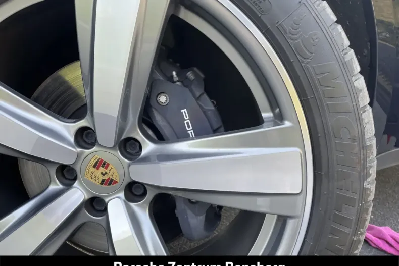 Porsche Macan din 2022 cu 65.900 km - oferta POR114590 - foto 30