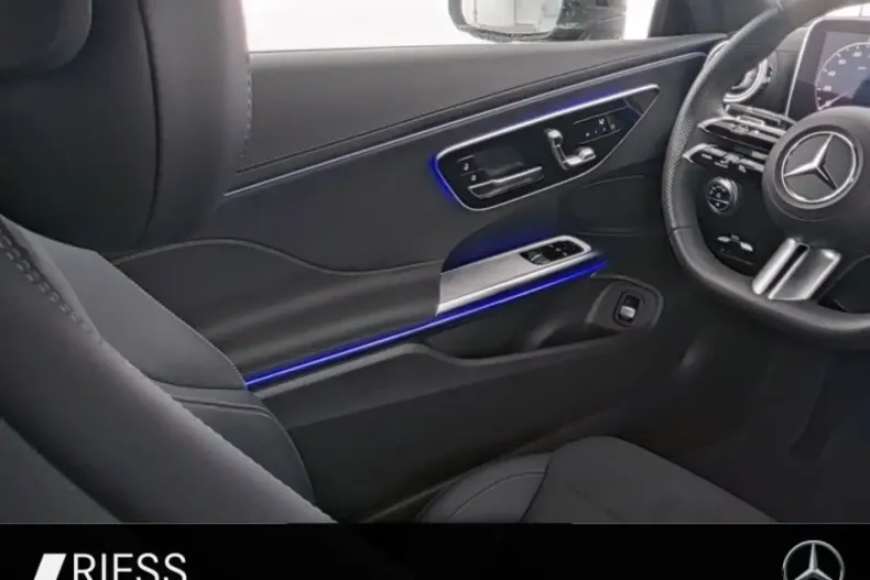 Mercedes-Benz CLE 220 din 2024 cu 24.038 km - oferta MER114607 - foto 8