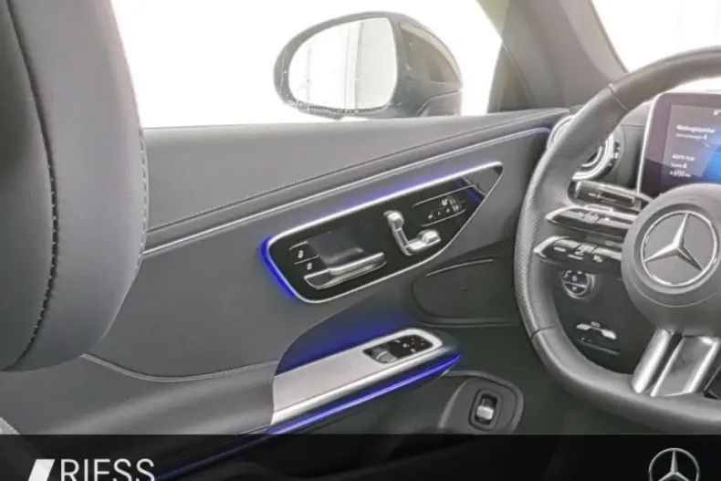 Mercedes-Benz CLE 200 din 2024 cu 23.270 km - oferta MER114615 - foto 8