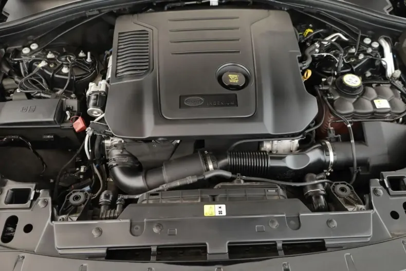 Land Rover Range Rover Velar din 2023 cu 71.400 km - oferta LAN114646 - foto 8